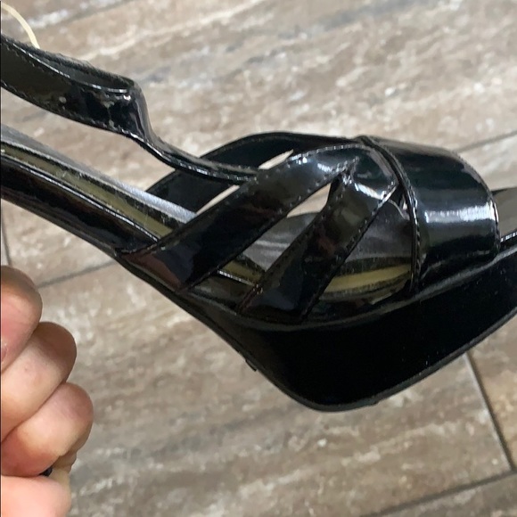 Candies Platform Patent Leather High Heels - Picture 6 of 8